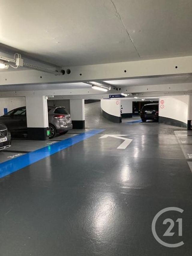parking à louer - 10.0 m2 - PARIS - 75016 - ILE-DE-FRANCE - Century 21 Auteuil Seine