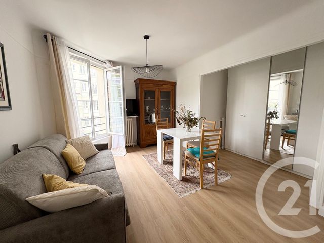 Appartement Studio à louer PARIS