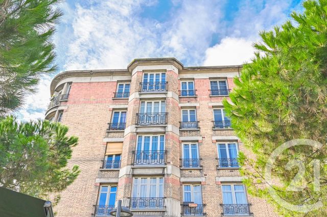 Appartement F3 à vendre - 3 pièces - 66.5 m2 - LE KREMLIN BICETRE - 94 - ILE-DE-FRANCE - Century 21 Auteuil Seine