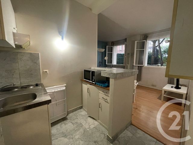 Appartement F1 à vendre PARIS