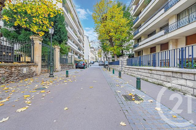 Appartement F5 à vendre - 5 pièces - 111.29 m2 - PARIS - 75016 - ILE-DE-FRANCE - Century 21 Auteuil Seine
