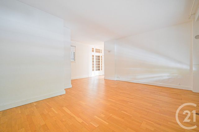 Appartement F2 à vendre - 2 pièces - 56.24 m2 - PARIS - 75016 - ILE-DE-FRANCE - Century 21 Auteuil Seine