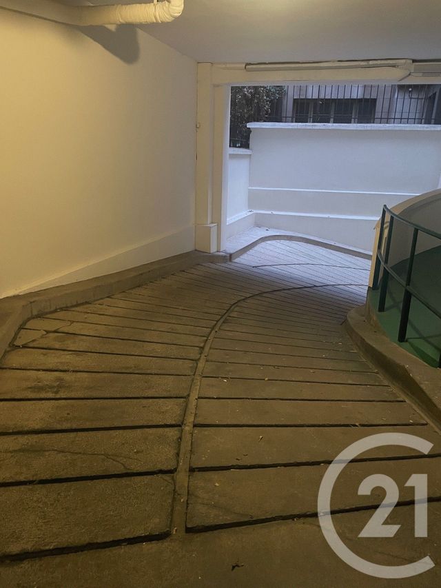 parking à vendre - 10.0 m2 - PARIS - 75016 - ILE-DE-FRANCE - Century 21 Auteuil Seine