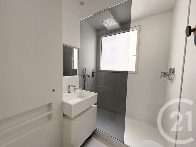 Appartement F2 à louer - 2 pièces - 50.8 m2 - PARIS - 75016 - ILE-DE-FRANCE - Century 21 Auteuil Seine