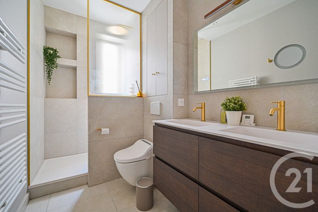 Appartement F4 à louer - 4 pièces - 93.08 m2 - PARIS - 75016 - ILE-DE-FRANCE - Century 21 Auteuil Seine