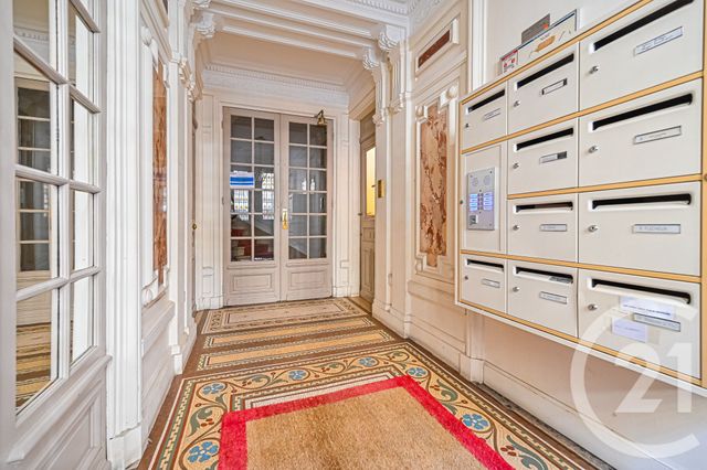 Appartement Studio à vendre - 1 pièce - 15.91 m2 - PARIS - 75016 - ILE-DE-FRANCE - Century 21 Auteuil Seine