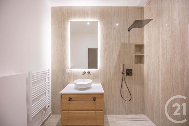 Appartement F5 à louer - 5 pièces - 134.03 m2 - PARIS - 75016 - ILE-DE-FRANCE - Century 21 Auteuil Seine