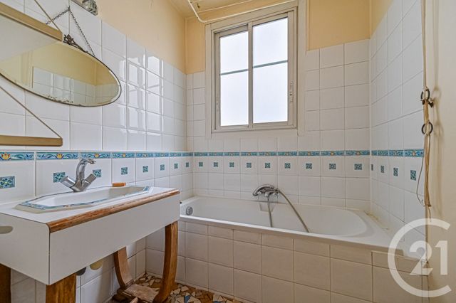 Appartement F4 à vendre - 4 pièces - 90.07 m2 - PARIS - 75016 - ILE-DE-FRANCE - Century 21 Auteuil Seine