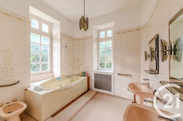 maison à vendre - 10 pièces - 420.0 m2 - STE LUCE SUR LOIRE - 44 - PAYS-DE-LOIRE - Century 21 Auteuil Seine