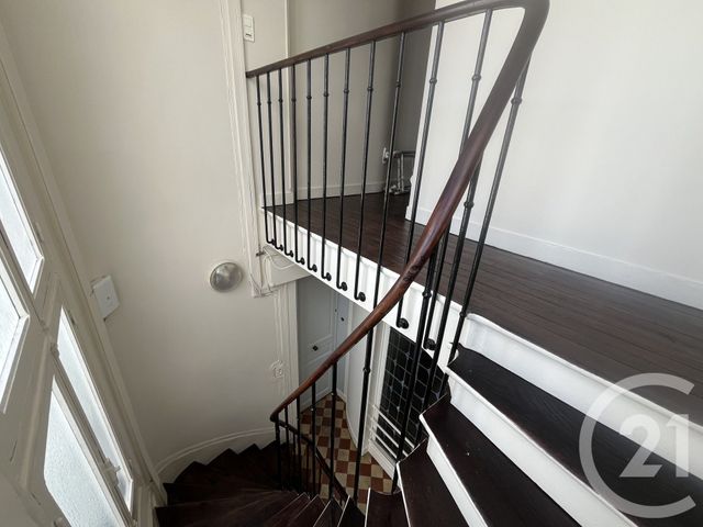 Chambre à vendre - 1 pièce - 8.6 m2 - PARIS - 75016 - ILE-DE-FRANCE - Century 21 Auteuil Seine