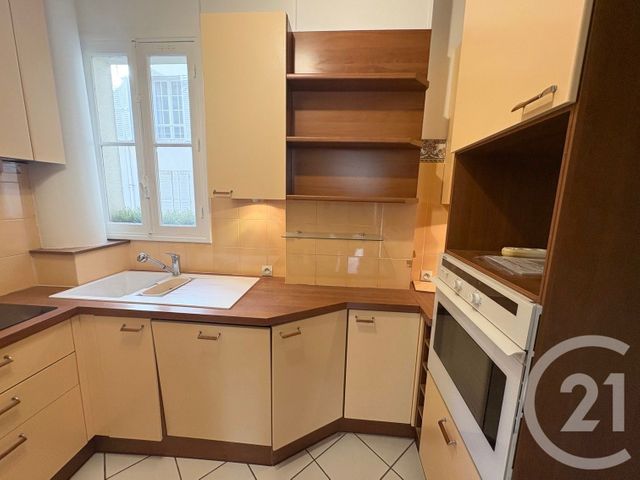 Appartement F5 à louer - 5 pièces - 108.01 m2 - PARIS - 75016 - ILE-DE-FRANCE - Century 21 Auteuil Seine