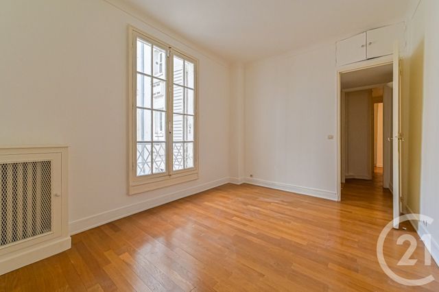 Appartement F5 à louer - 5 pièces - 108.01 m2 - PARIS - 75016 - ILE-DE-FRANCE - Century 21 Auteuil Seine