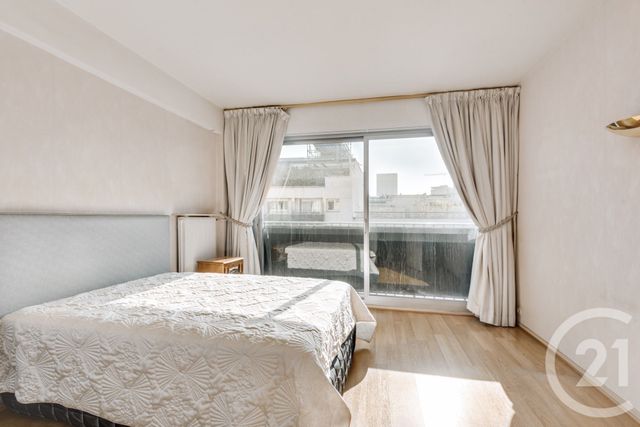 Appartement F2 à vendre - 2 pièces - 62.37 m2 - PARIS - 75016 - ILE-DE-FRANCE - Century 21 Auteuil Seine