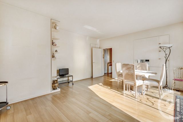 Appartement F2 à vendre - 2 pièces - 62.37 m2 - PARIS - 75016 - ILE-DE-FRANCE - Century 21 Auteuil Seine