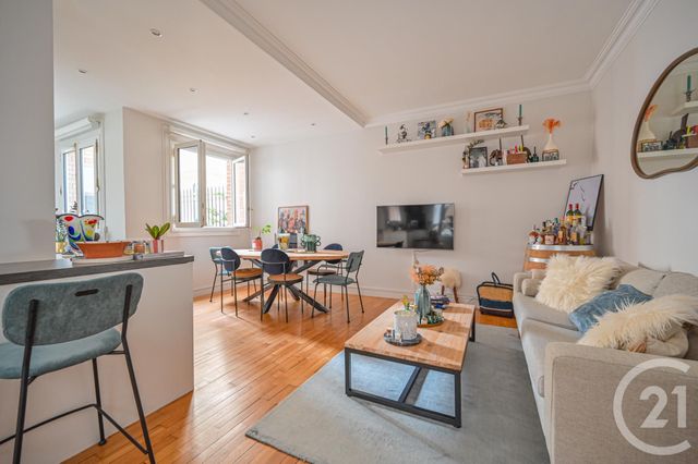 Appartement F2 à louer - 2 pièces - 60.55 m2 - PARIS - 75116 - ILE-DE-FRANCE - Century 21 Auteuil Seine