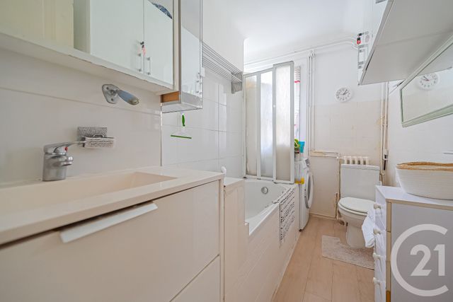 Appartement T3 à vendre - 3 pièces - 63.12 m2 - PARIS - 75016 - ILE-DE-FRANCE - Century 21 Auteuil Seine