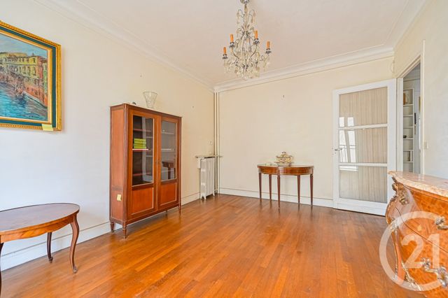 Appartement F2 à vendre - 2 pièces - 45.88 m2 - PARIS - 75016 - ILE-DE-FRANCE - Century 21 Auteuil Seine