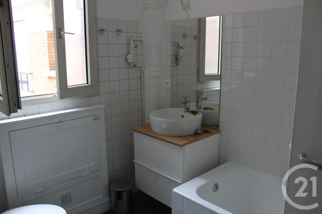 Appartement Studio à louer - 1 pièce - 31.4 m2 - PARIS - 75016 - ILE-DE-FRANCE - Century 21 Auteuil Seine