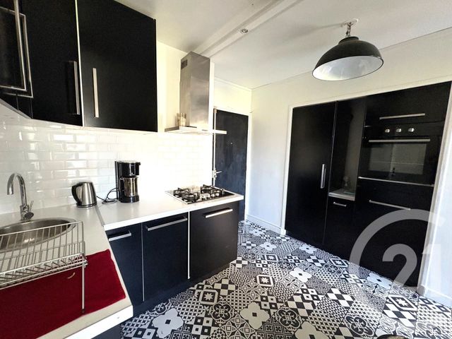 Appartement F3 à louer - 3 pièces - 52.63 m2 - PARIS - 75018 - ILE-DE-FRANCE - Century 21 Auteuil Seine