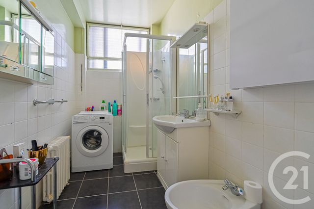 Appartement T3 à vendre - 3 pièces - 73.7 m2 - PARIS - 75016 - ILE-DE-FRANCE - Century 21 Auteuil Seine