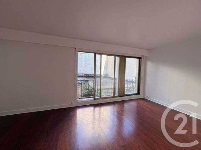 Appartement Studio à louer - 1 pièce - 30.69 m2 - PARIS - 75016 - ILE-DE-FRANCE - Century 21 Auteuil Seine