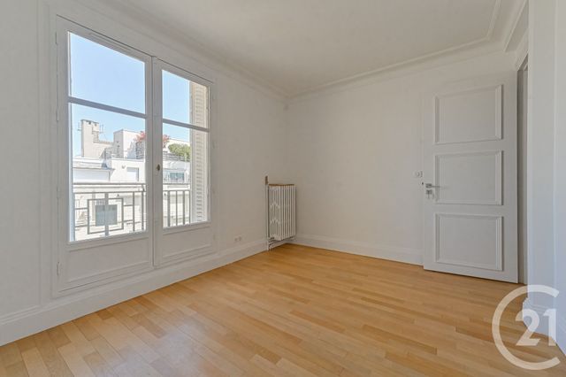 Appartement F3 à louer - 3 pièces - 74.13 m2 - PARIS - 75016 - ILE-DE-FRANCE - Century 21 Auteuil Seine