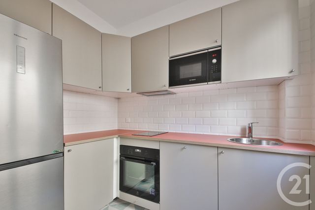 Appartement Studio à louer - 1 pièce - 40.02 m2 - PARIS - 75016 - ILE-DE-FRANCE - Century 21 Auteuil Seine