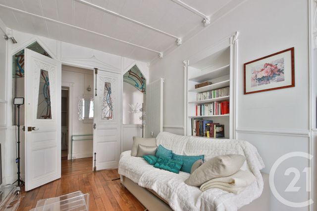 Appartement à louer - 2 pièces - 46.5 m2 - PARIS - 75016 - ILE-DE-FRANCE - Century 21 Auteuil Seine