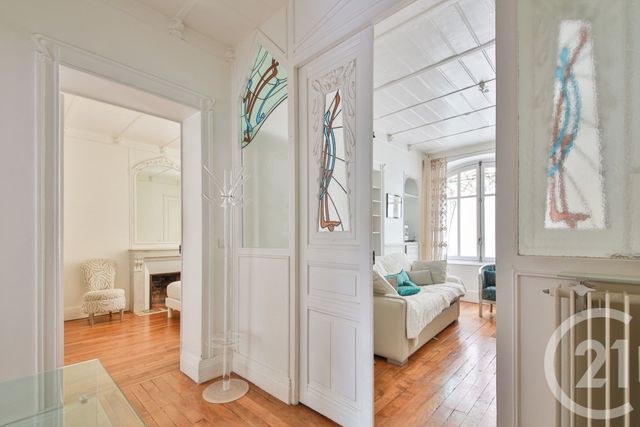 Appartement à louer - 2 pièces - 46.5 m2 - PARIS - 75016 - ILE-DE-FRANCE - Century 21 Auteuil Seine