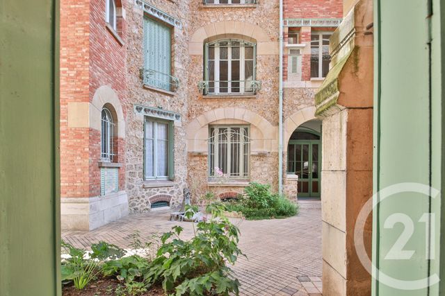 Appartement à louer - 2 pièces - 46.5 m2 - PARIS - 75016 - ILE-DE-FRANCE - Century 21 Auteuil Seine